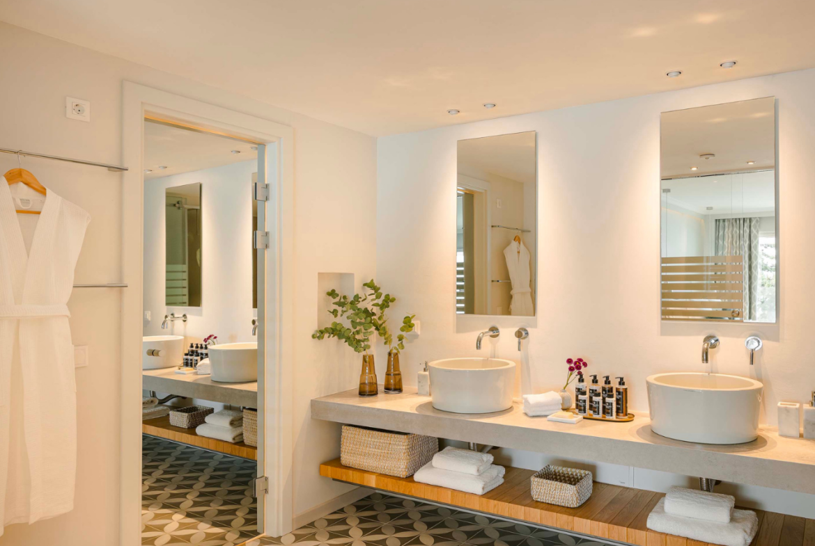 1170