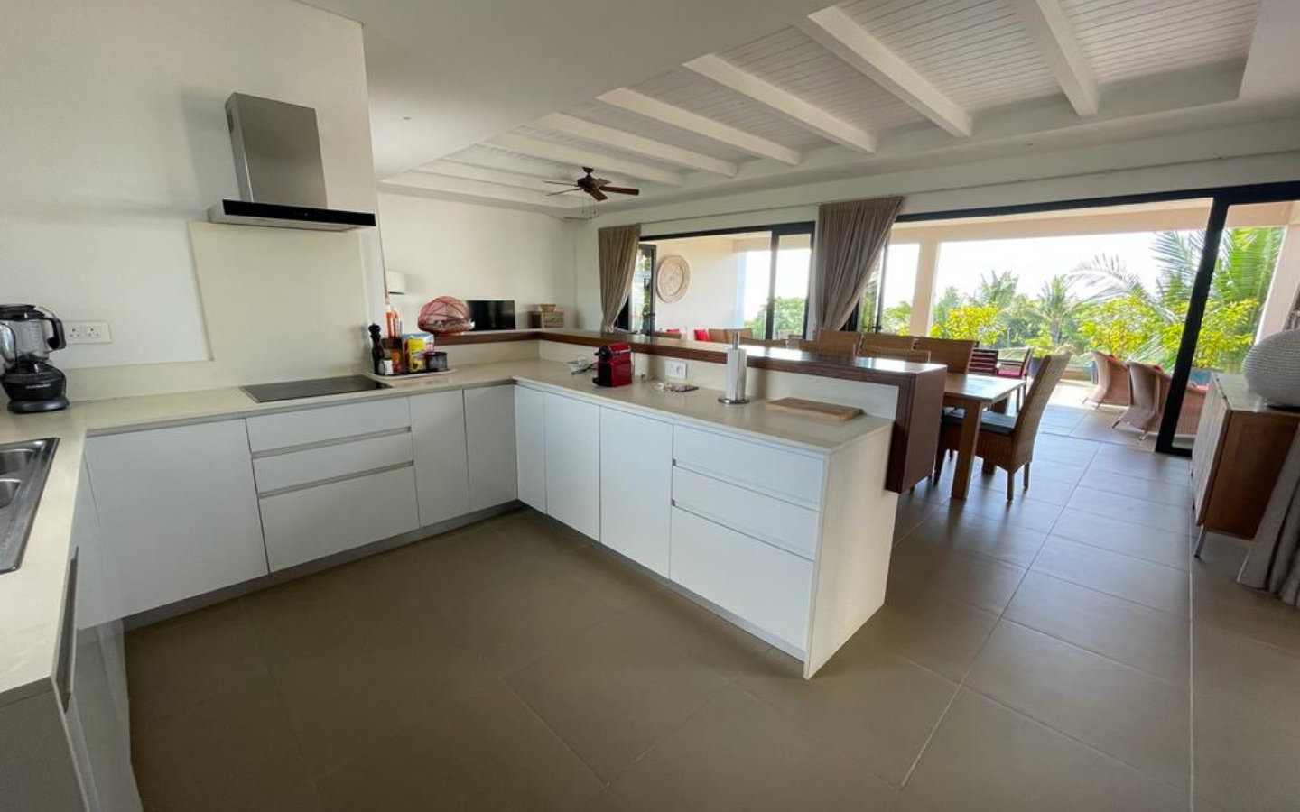 Roches Noires Île Maurice Penthouse (12) Penthouse 4 chambres piscine vue mer Roches Noires Île Maurice