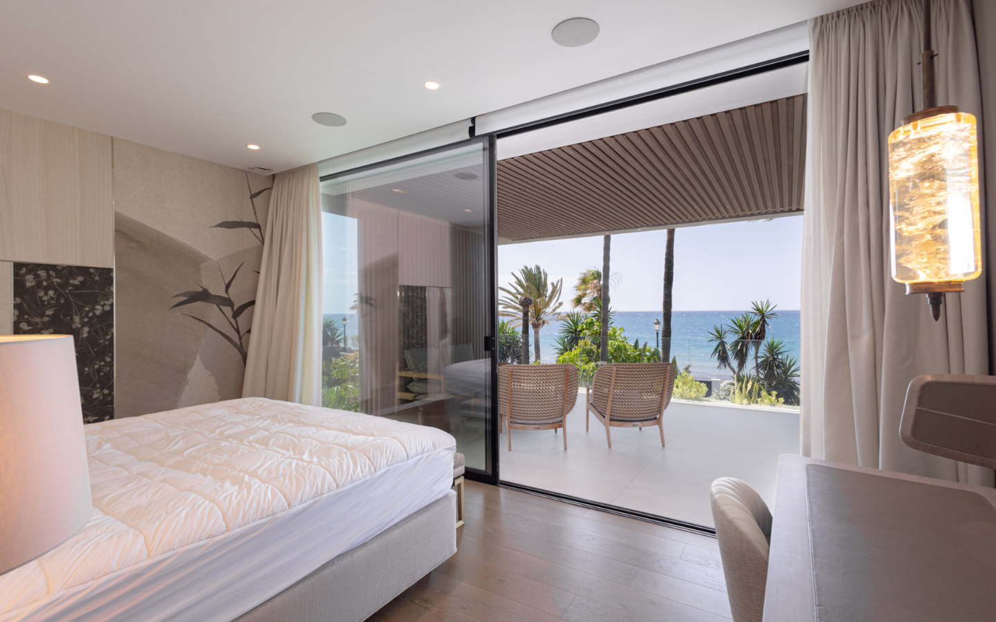 Villa Front de Mer Marbella Costa del Sol (4) Villa Front de Mer Marbella Costa del Sol