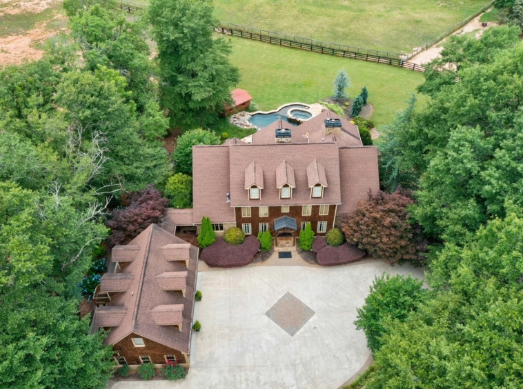 Domaine équestre de luxe de style colonial au sud d'Atlanta | États-Unis