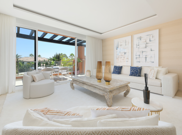 Penthouse entièrement meublé avec vue sur la mer | Marbella