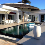 Magnifique villa de 270 m2 un terrain de 650 m2, 3 chambres en suite