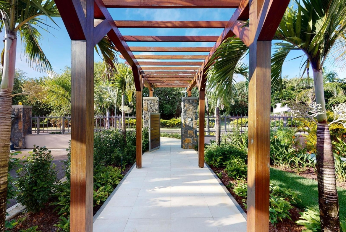 Villa moderne 5 chambres, piscine toit-terrasse, jardin tropical, Golf île Maurice