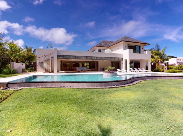 Villa moderne 5 chambres, piscine toit-terrasse, jardin tropical, Golf île Maurice