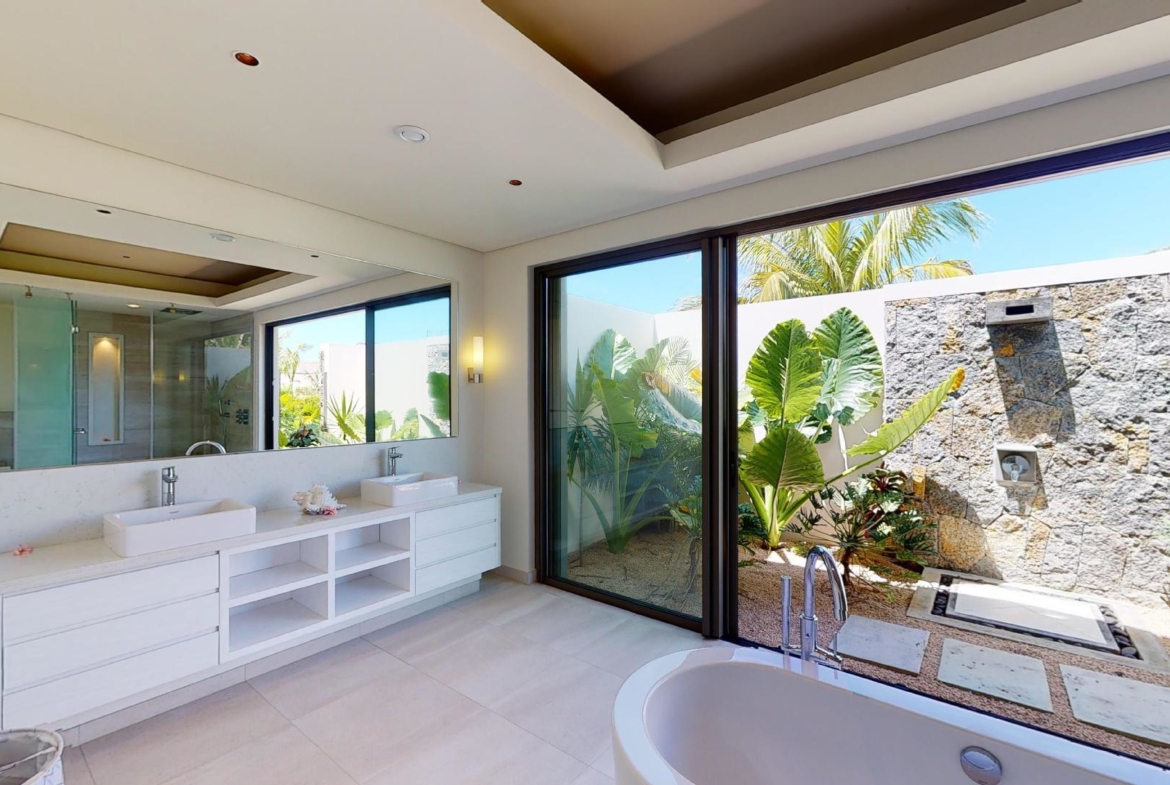 Villa moderne 5 chambres, piscine toit-terrasse, jardin tropical, Golf île Maurice