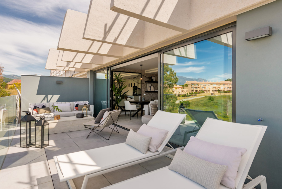 Entre Estepona et Marbella appartements penthouses à vendre - Espagne