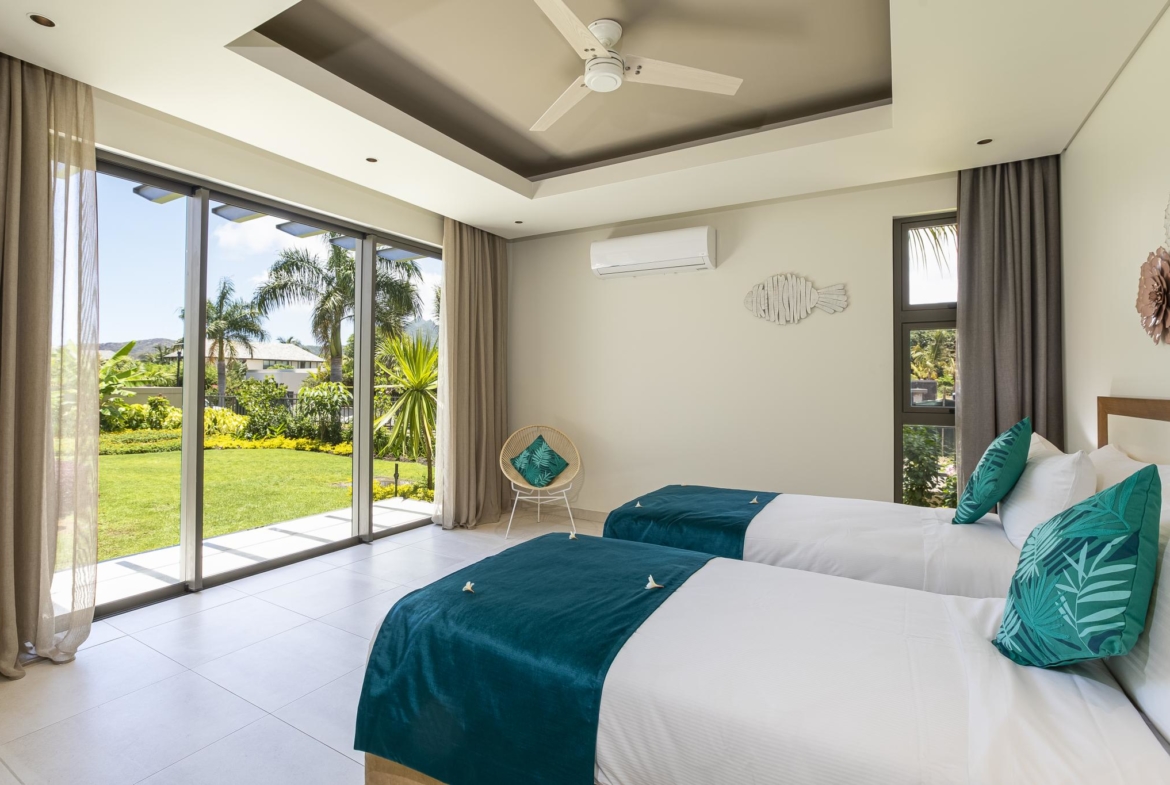 Superbe villa neuve de 400 m2 avec finitions et prestations haut de gamme île Maurice