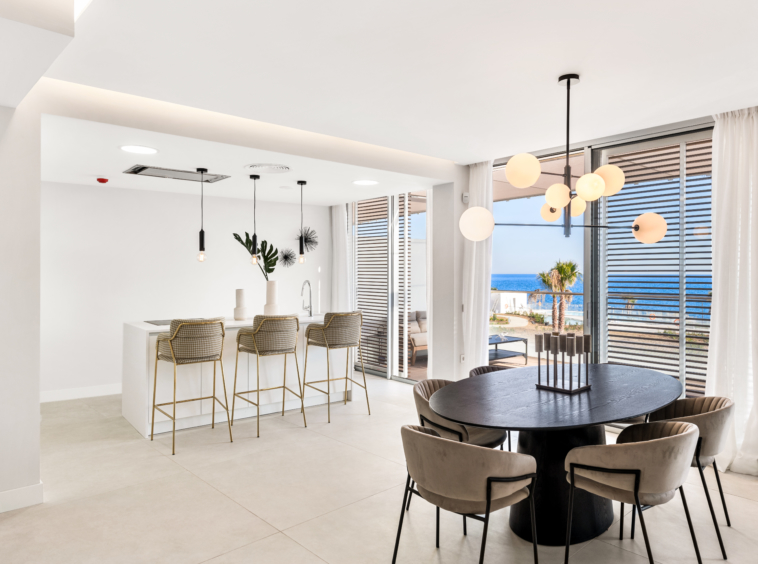 Appartements Penthouses Villas à vendre en bord de mer - Estepona Málaga