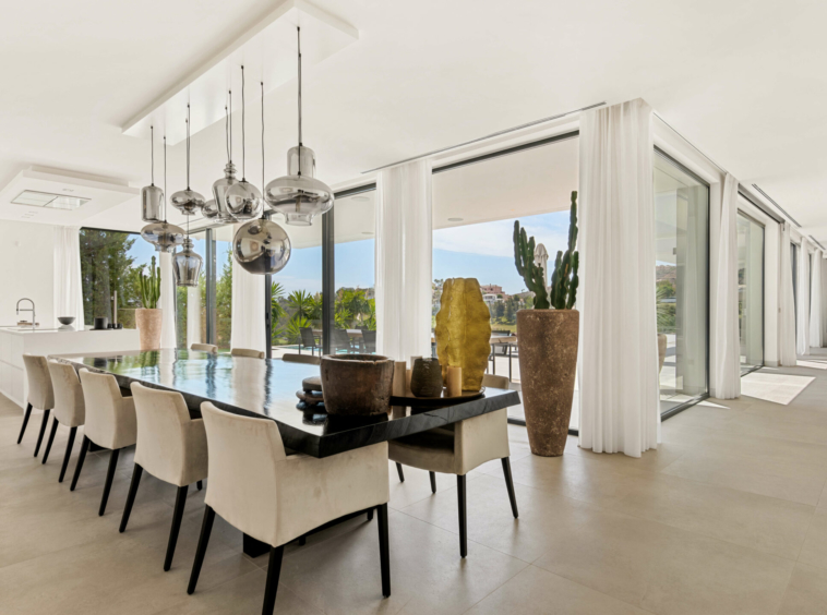 Villa contemporaine moderne à vendre à Marbella Espagne