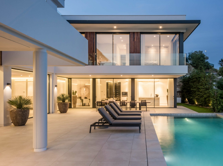 Villa contemporaine moderne à vendre à Marbella Espagne