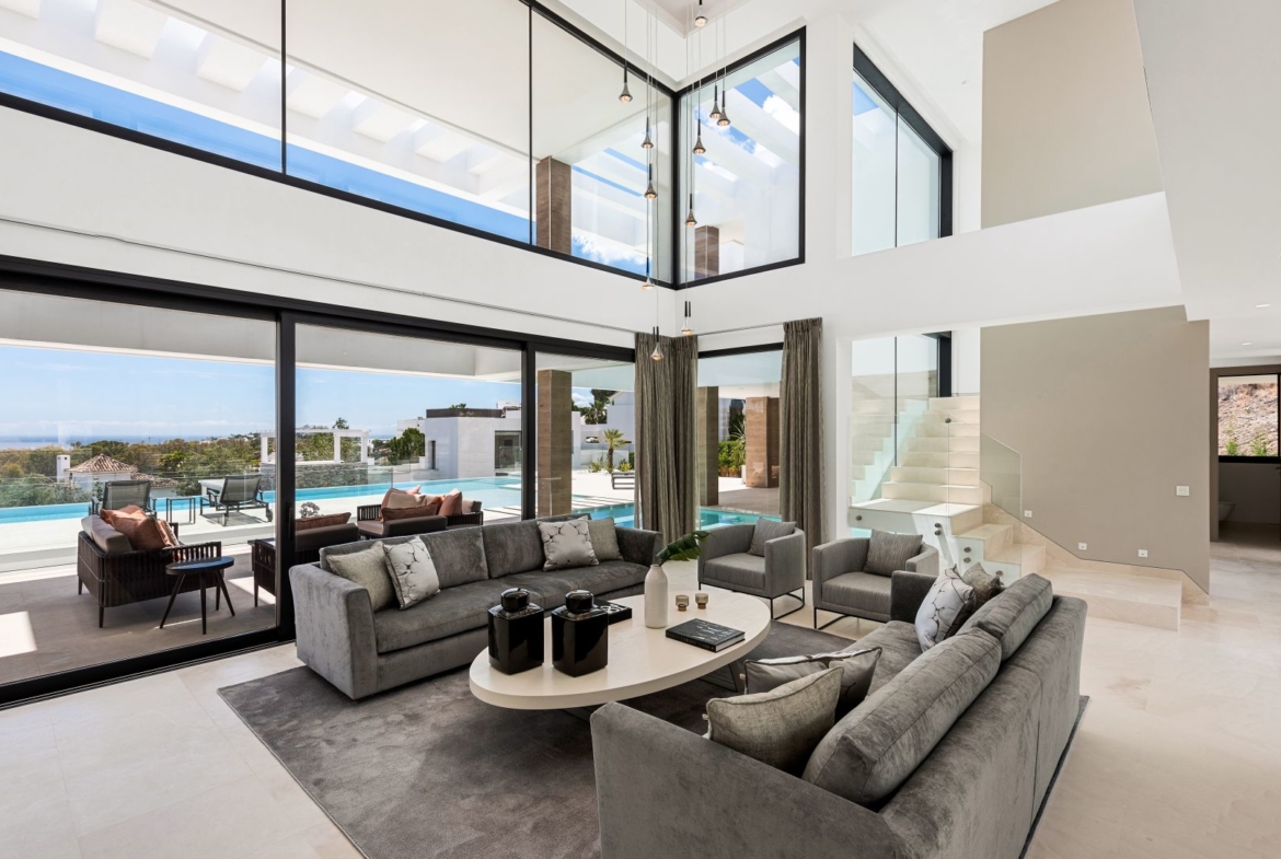 Villa d'architecte récemment achevée vue mer Méditerranée Benahavis